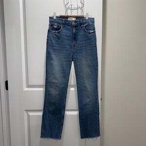 Light Wash Abercrombie & Fitch Ultra High Rise Ankle Straight Jean